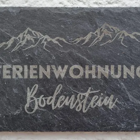 Bodenstein 公寓 *